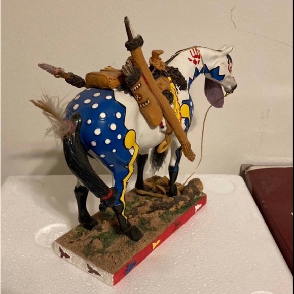 Woodland Hunter - Trail of Painted Ponies #12220 First Edition - Picture 2 of 6